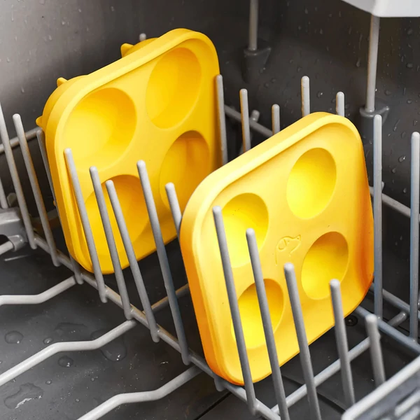 Woof Pupsicle jutalomfalat készítő forma - L