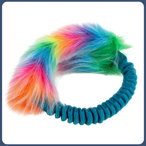 Színes műszőrmés játék kör alakú rugós hevederrel (M) - Zayma Craft